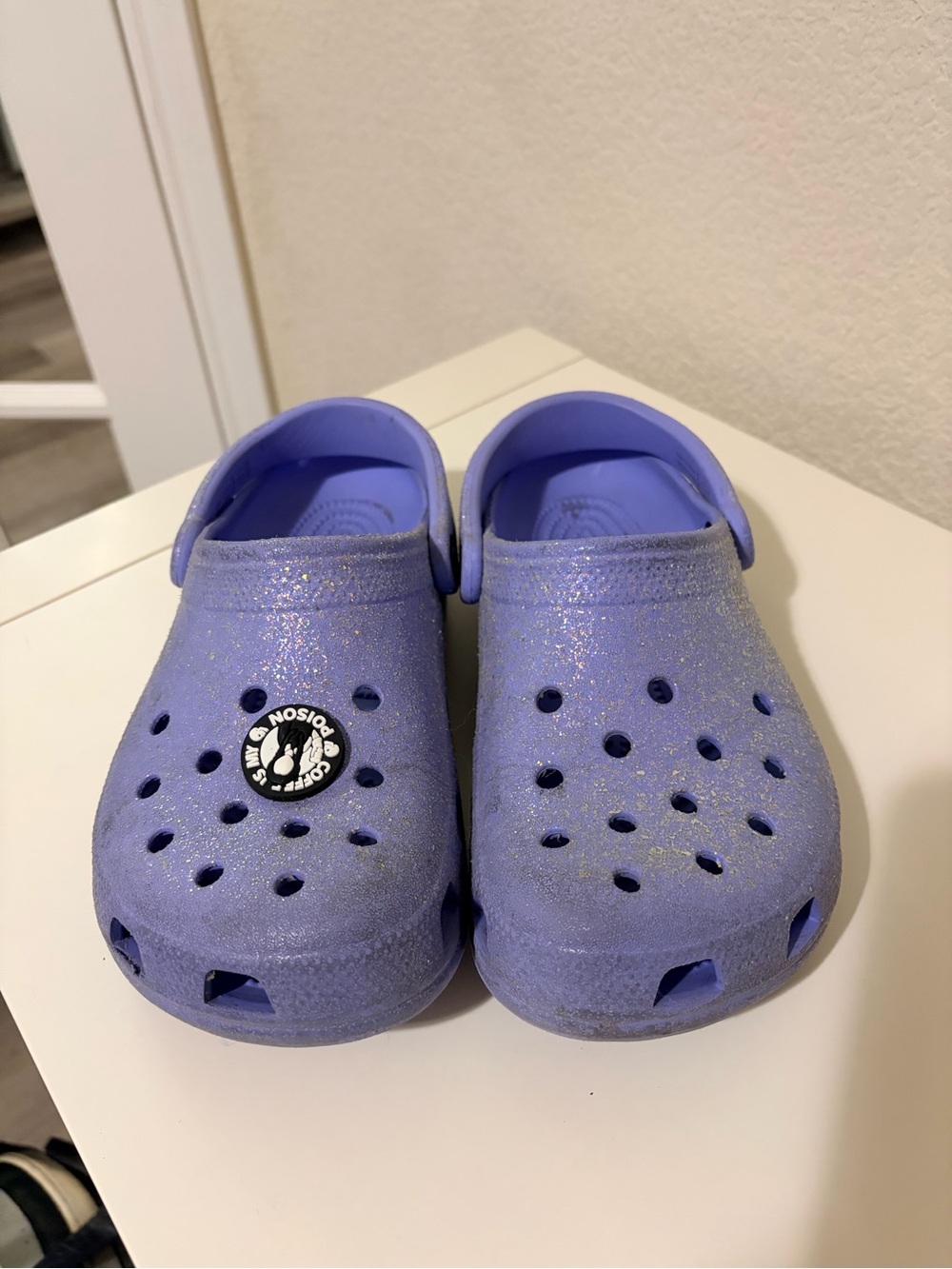 CROCS Kids Glitter Clogs in Lavender